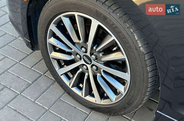 Седан Lincoln MKZ 2018 в 