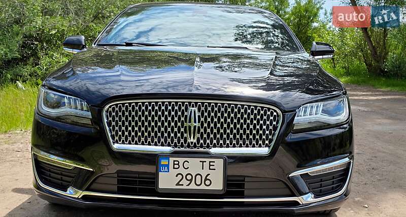 Седан Lincoln MKZ 2019 в 