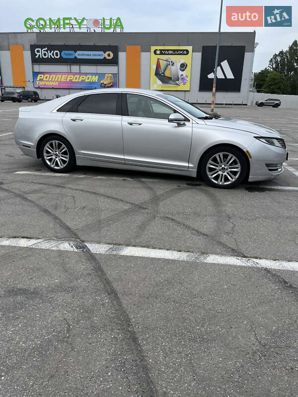 Седан Lincoln MKZ 2016 в Полтаві