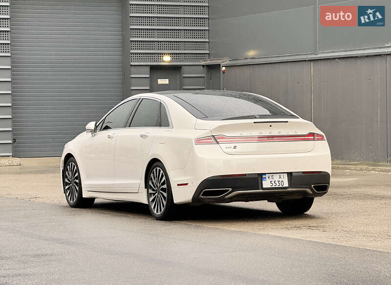 Седан Lincoln MKZ 2017 в Києві