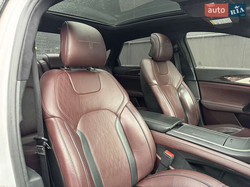 Седан Lincoln MKZ 2017 в Києві