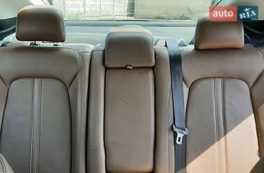 Седан Lincoln MKZ 2015 в 