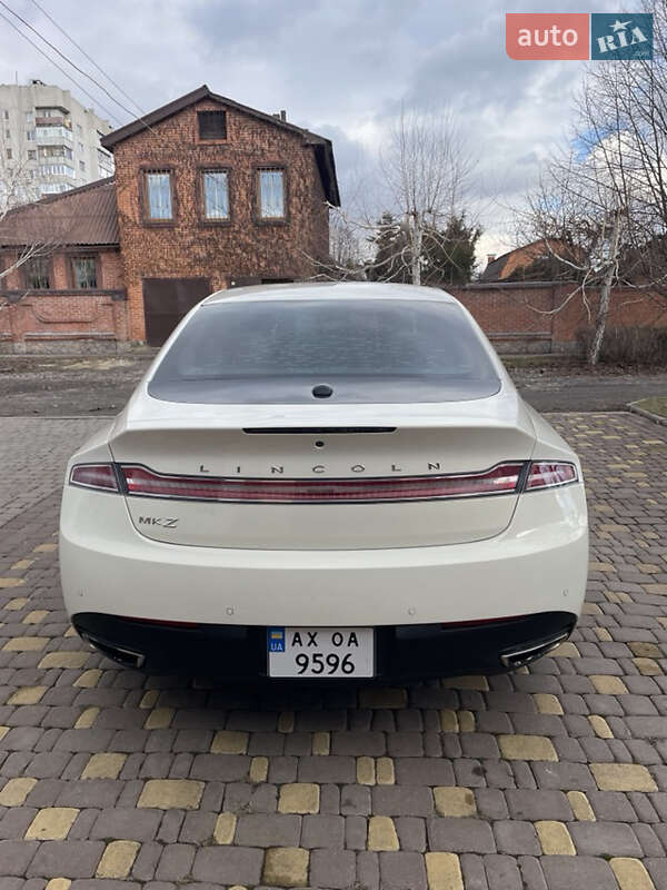 Седан Lincoln MKZ 2013 в Люботине
