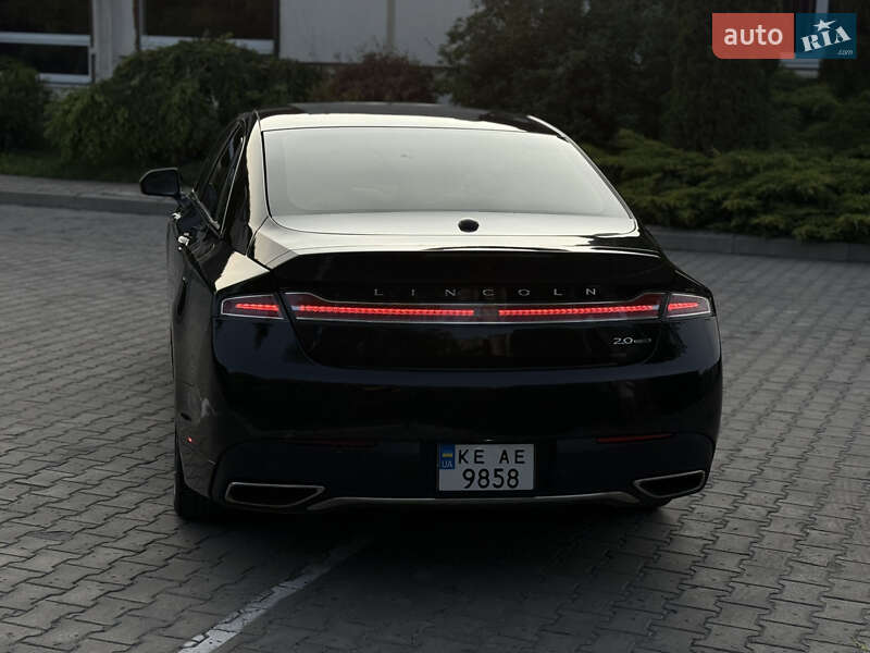 Седан Lincoln MKZ 2016 в Павлограді