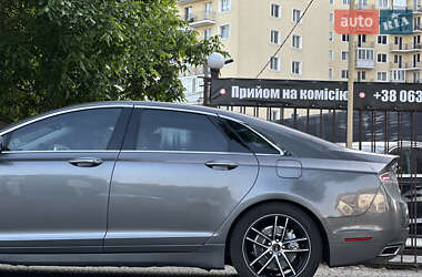 Седан Lincoln MKZ 2014 в 