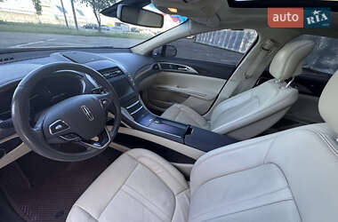 Седан Lincoln MKZ 2013 в 