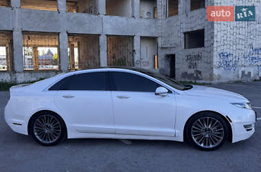 Седан Lincoln MKZ 2013 в 