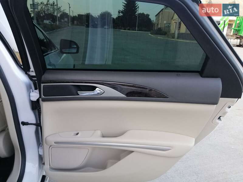 Седан Lincoln MKZ 2016 в Жмеринке