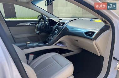 Седан Lincoln MKZ 2018 в 