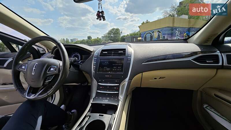 Седан Lincoln MKZ 2013 в Харькове