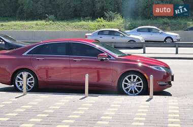 Седан Lincoln MKZ 2015 в Киеве