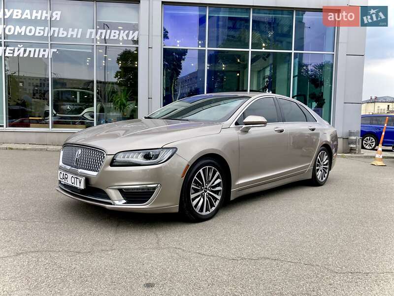 Седан Lincoln MKZ 2018 в Киеве