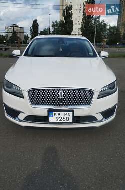 Седан Lincoln MKZ 2018 в Києві