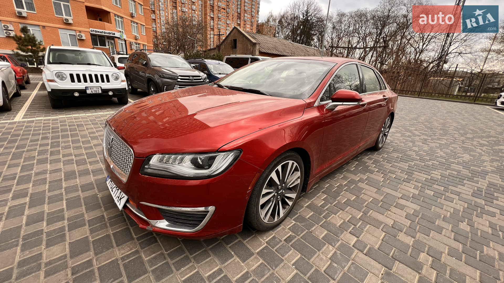 2019 Lincoln MKZ - мініатюра 8