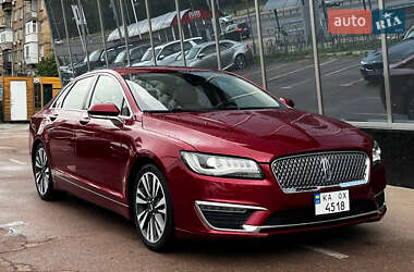 Седан Lincoln MKZ 2016 в Киеве