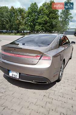 Седан Lincoln MKZ 2019 в 
