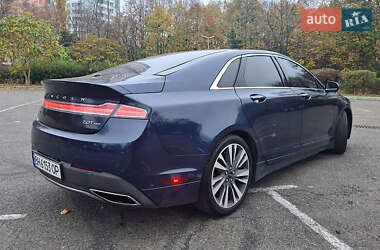 Седан Lincoln MKZ 2016 в 