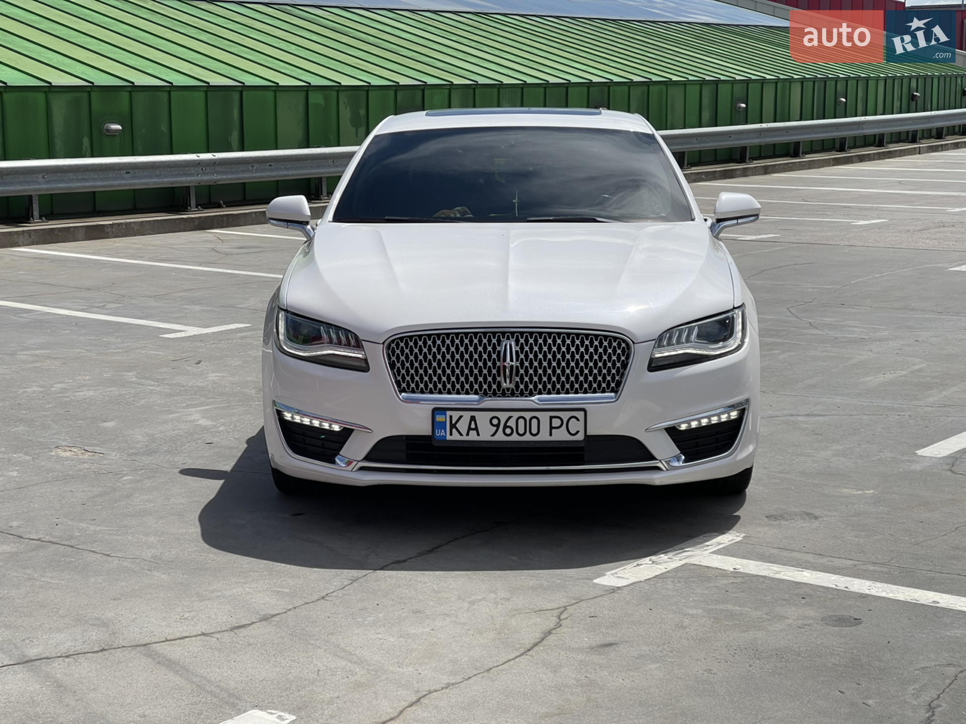 2017 Lincoln MKZ - мініатюра 4