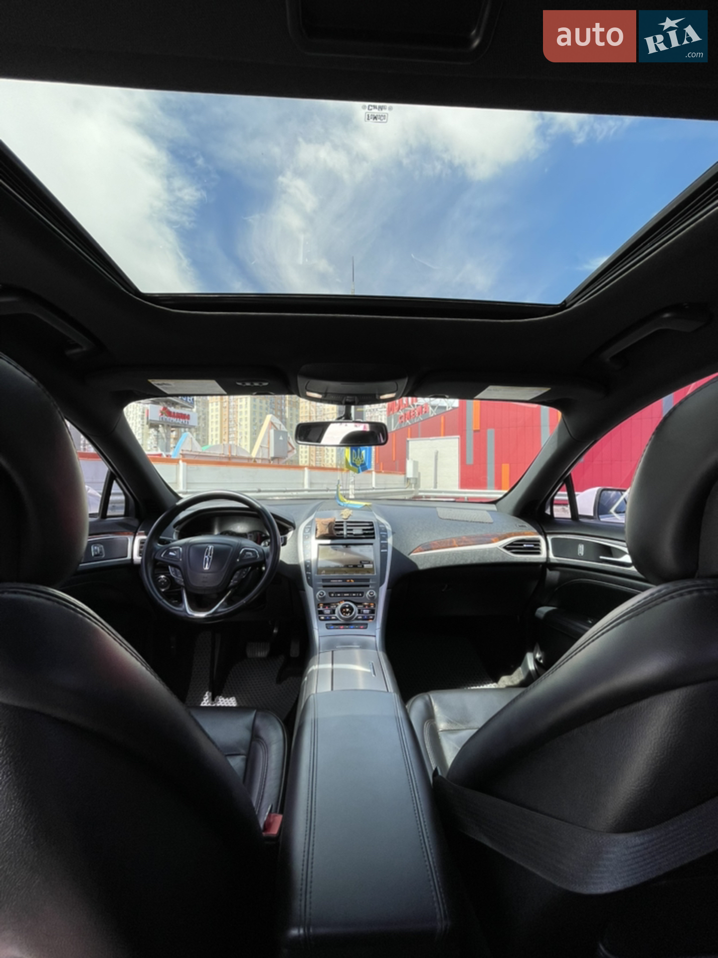 2017 Lincoln MKZ - мініатюра 10