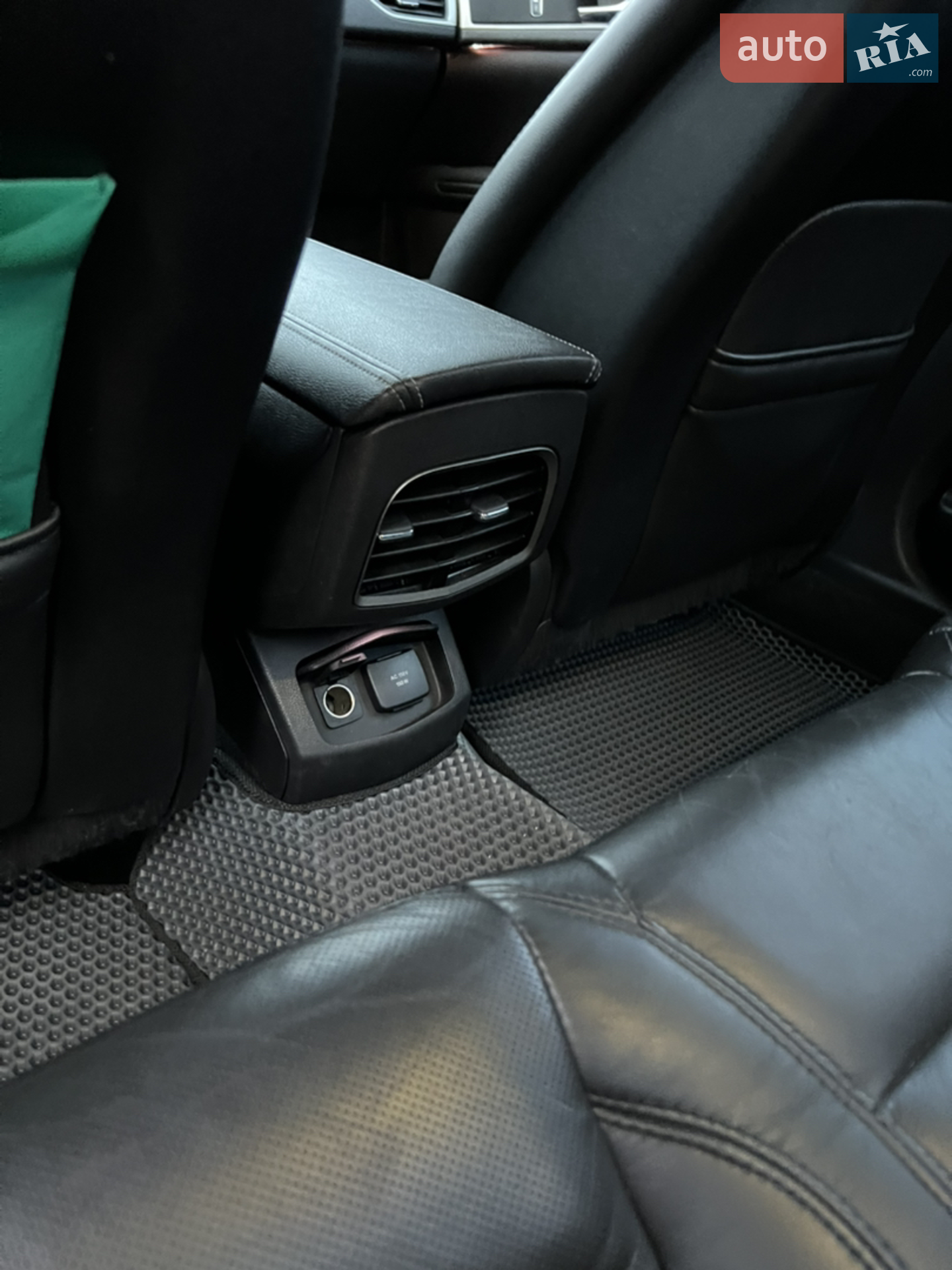 2013 Lincoln MKZ - мініатюра 18