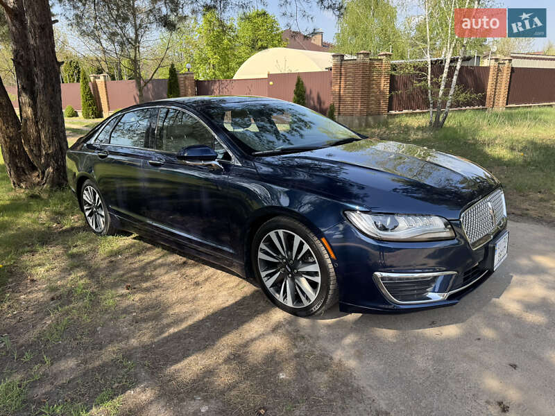 Седан Lincoln MKZ 2016 в Киеве