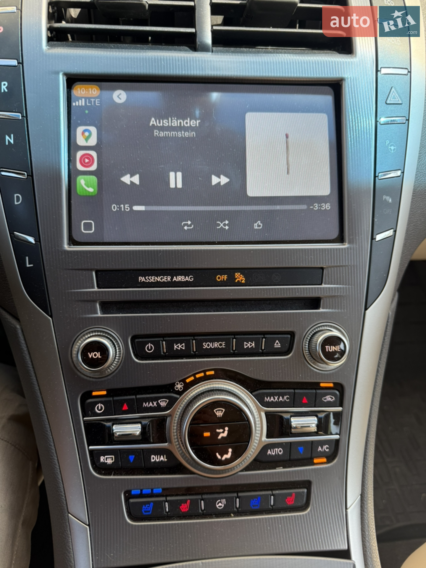 2016 Lincoln MKZ - мініатюра 20