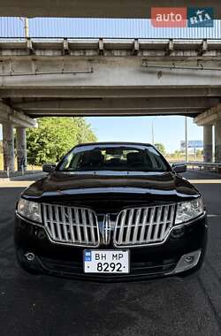Седан Lincoln MKZ 2011 в 