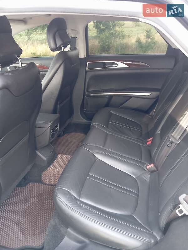 Седан Lincoln MKZ 2013 в Козельщине