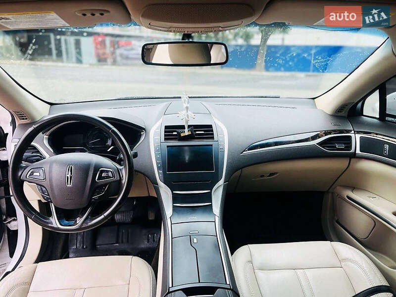 Седан Lincoln MKZ 2015 в Днепре