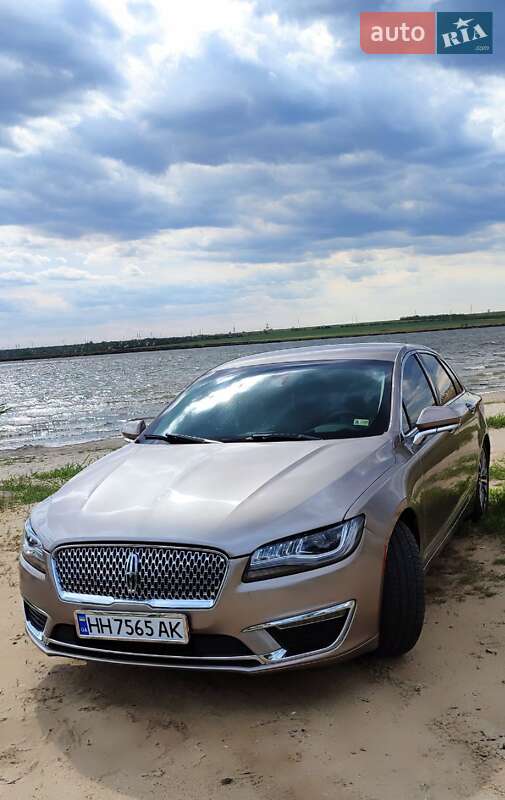 Седан Lincoln MKZ 2020 в Одесі