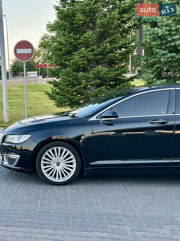 Седан Lincoln MKZ 2016 в Одессе