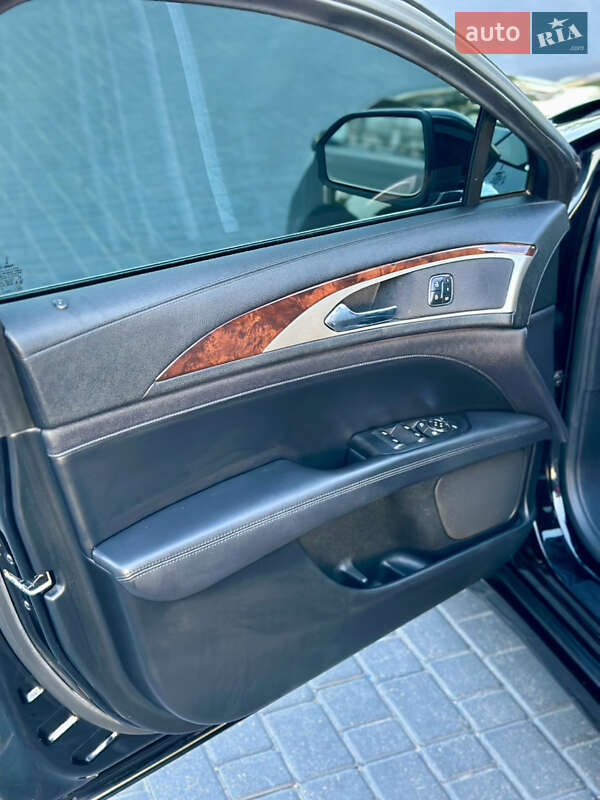 Седан Lincoln MKZ 2016 в Одессе