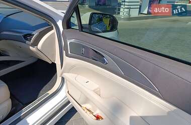 Седан Lincoln MKZ 2018 в 