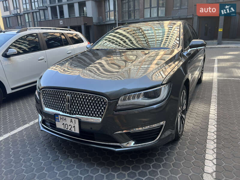 Седан Lincoln MKZ 2019 в Одессе