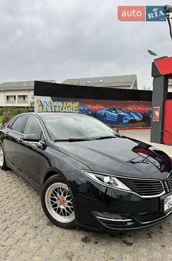 Седан Lincoln MKZ 2014 в 