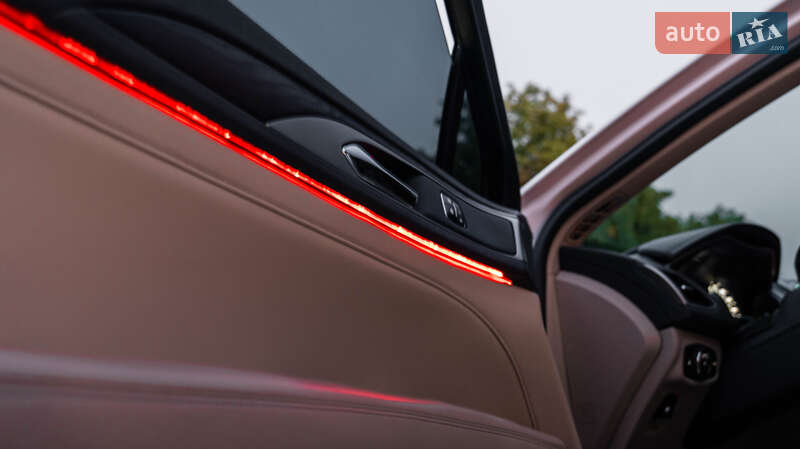 Седан Lincoln MKZ 2016 в Умани