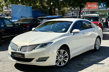 Седан Lincoln MKZ 2013 в 