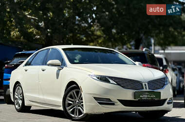 Седан Lincoln MKZ 2013 в 