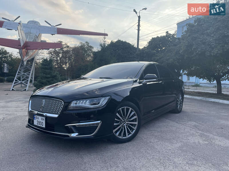 Lincoln MKZ 2019