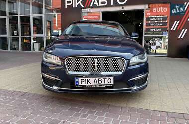Седан Lincoln MKZ 2016 в 