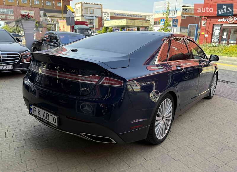 Седан Lincoln MKZ 2016 в Львові