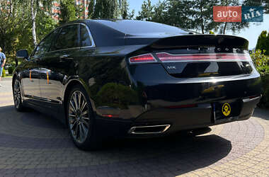 Седан Lincoln MKZ 2014 в 