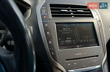 Седан Lincoln MKZ 2014 в 