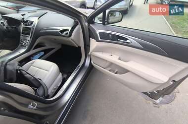 Седан Lincoln MKZ 2019 в Києві