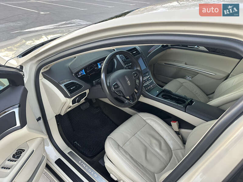 Седан Lincoln MKZ 2014 в Одессе