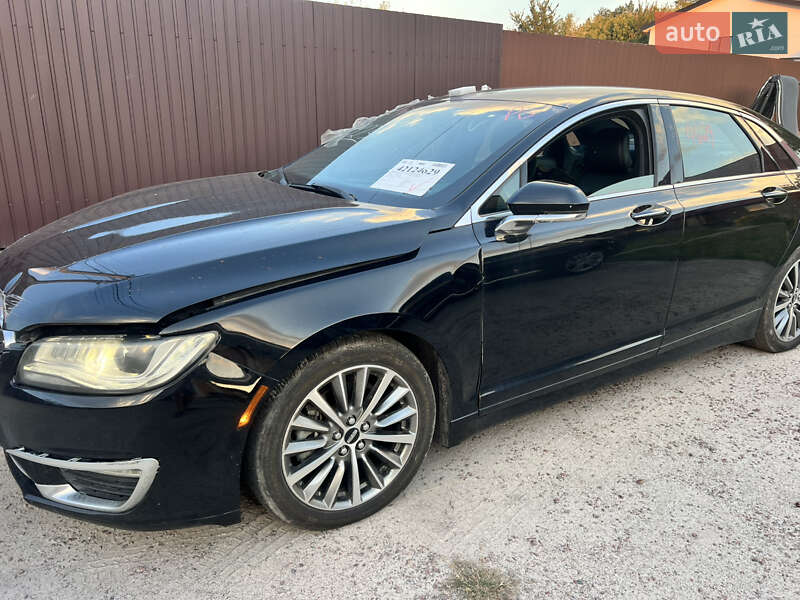 Седан Lincoln MKZ 2016 в Киеве