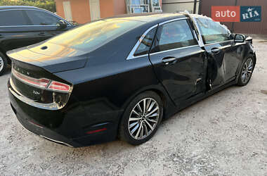 Седан Lincoln MKZ 2016 в 