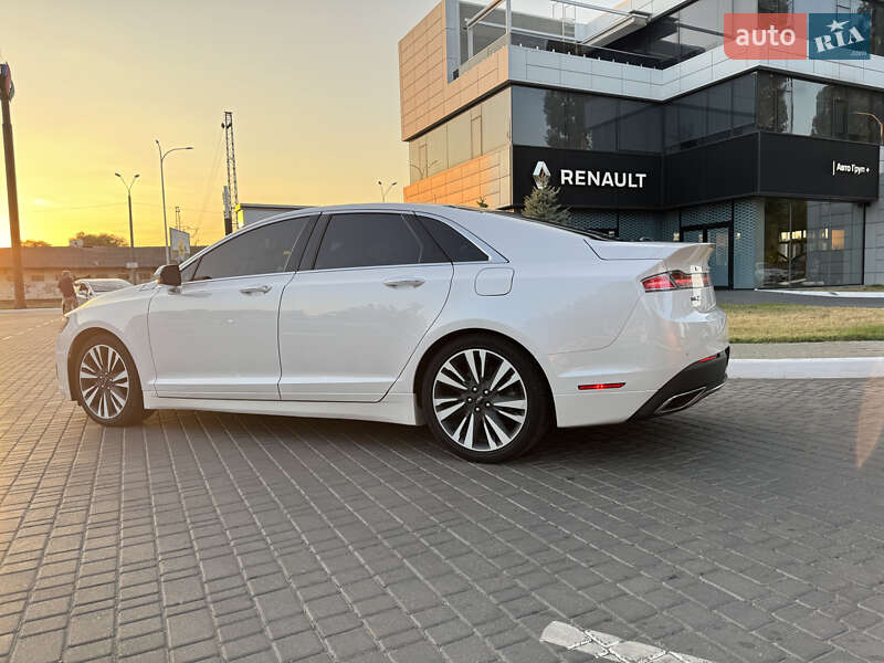Седан Lincoln MKZ 2016 в Одессе