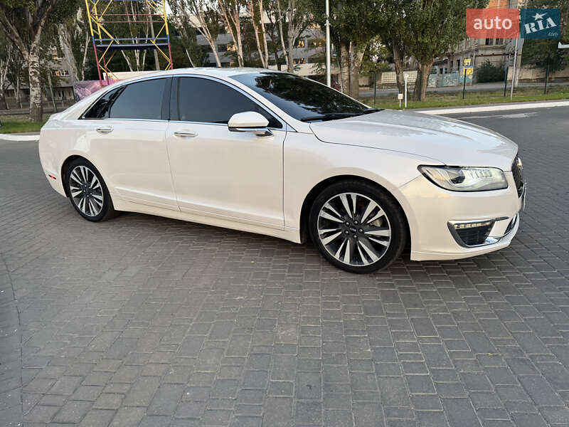 Седан Lincoln MKZ 2016 в Одессе