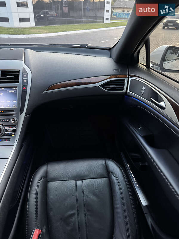 Седан Lincoln MKZ 2016 в Одессе